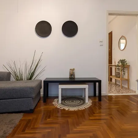 Apartment Classic And Modern In *